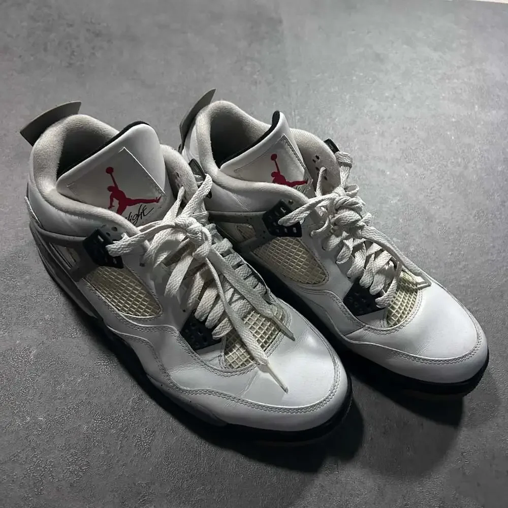 Air Jordan 4 Retro 'White Cement' 2016